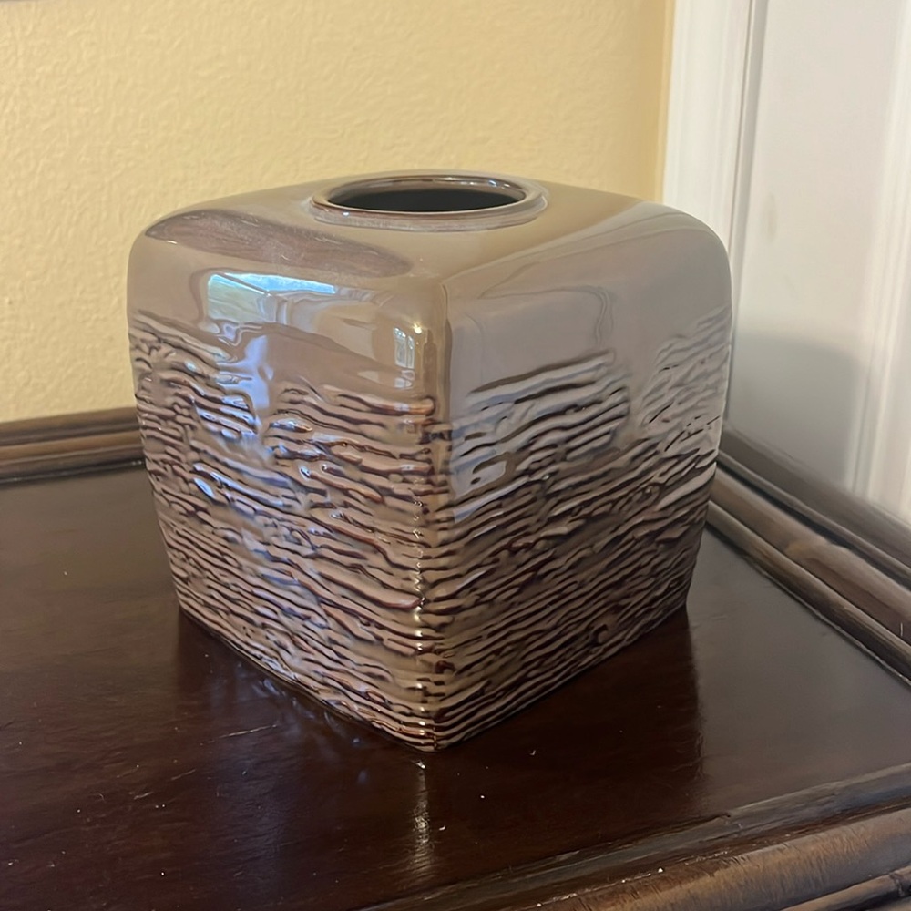 Boutique tissue cover Lakeside Brown ceramic Kleenex box cover cube size tissue